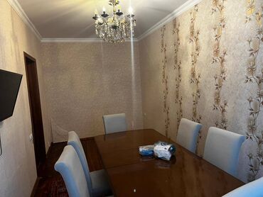 Uzunmüddətli kirayə mənzillər: Razin,Akkordda 1 otaqdan 2 otağa düzəldilmiş,təmirli\.əşyalı mənzil — 2