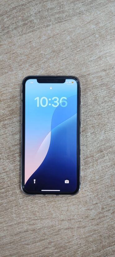 Apple iPhone: IPhone 11 Pro, 64 GB, Qızılı, Simsiz şarj, Face ID