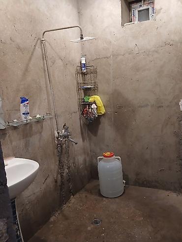 qarayev: Bahar 3 otaqlı, 111 kv. m, Orta təmir — 6