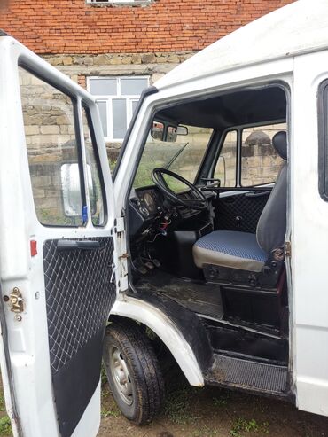 Yük maşınları: Mercedes-Benz T1 (Düdə), 1990 il, motor 2.4 l, Furqon, İşlənmiş — 6