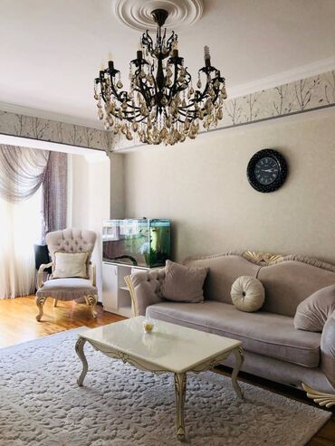 Köhnə tikili: Bakı, 3 otaqlı, Köhnə tikili, m. Gənclik, 110 kv. m -da lalafo.az — 1 Köhnə tikili: Bakı, 3 otaqlı, Köhnə tikili, m. Gənclik, 110 kv. m — 1