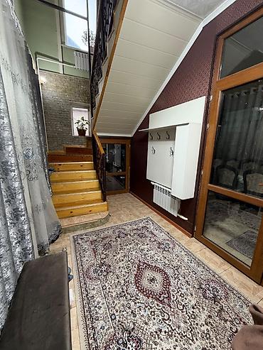 военно антоновка дом продажа: 6 комнат и более, 266 м², 5 соток, Бишкек, Собственник — 6