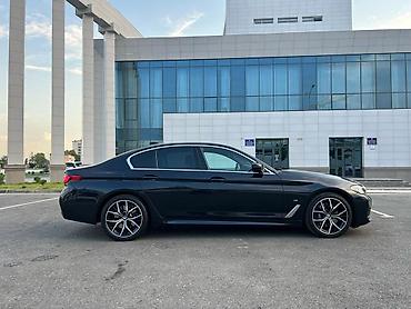 электромоил: BMW 5 series: 2021 г., 2 л, Автомат, Гибрид, Седан — 5