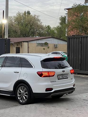 Kia: Kia Sorento: 2018 г., 2.2 л, Автомат, Дизель, Кроссовер — 3