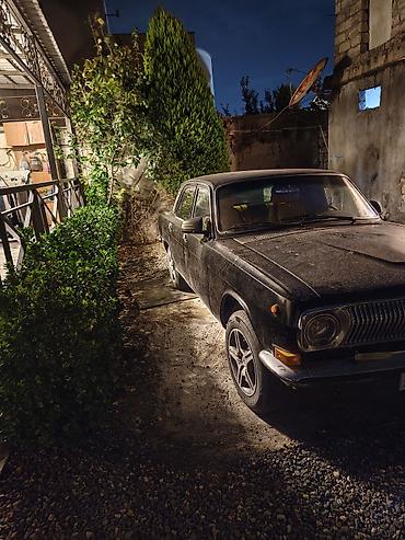 QAZ: QAZ 24 Volga: 2.4 l | 1989 il 400000 km Sedan — 1