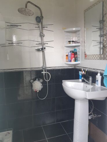 Həyət evləri və villaların satışı: Binəqədi qəs. 5 otaqlı, 180 kv. m, Kredit yoxdur, Yeni təmirli — 15