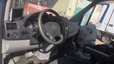 Легкий грузовой транспорт: Легкий грузовик, Mercedes-Benz, Стандарт