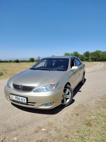 Toyota: Toyota Camry: 2002 г., 3 л, Автомат, Бензин, Седан