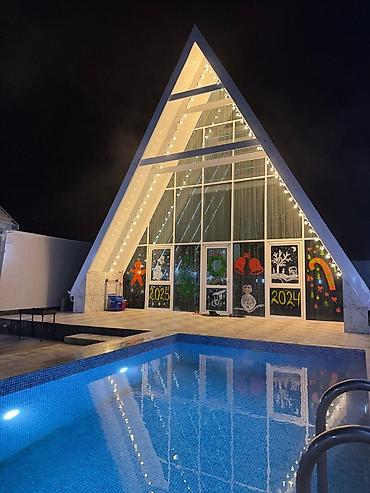 Bağ evlərinin kirayəsi: 100 kv. m, 3 otaqlı, Hovuzlu — 1