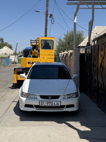 продаю или меняю с доплатой мне: Honda Accord: 2002 г., 1.8 л, Автомат, Бензин, Седан