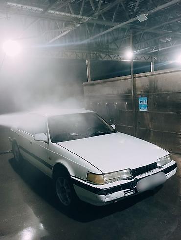 ничего: Mazda 626: 1988 г., 2 л — 1