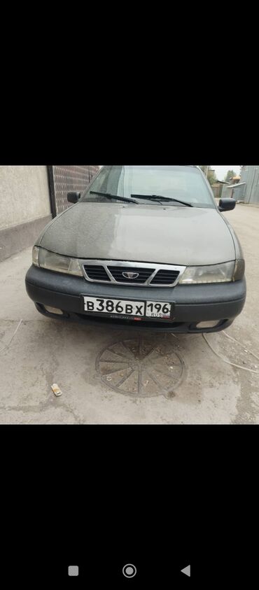 Daewoo: Daewoo Nexia: 2003 г., 1.6 л, Механика, Бензин, Седан