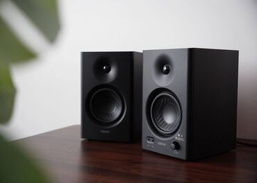 Dinamiklər və kolonkalar: 🎼 Edifier MR4 – Powered Studio Monitor 2.0 Akustik Sistem 🎶 Edifier — 2