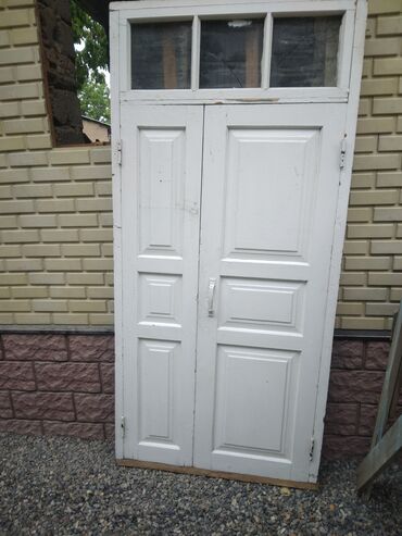 дверьи бу: Входная дверь, цвет - Белый, Б/у, Самовывоз