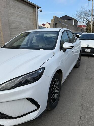 BYD: BYD Qin Plus: 1.5 l | Sedan — 7