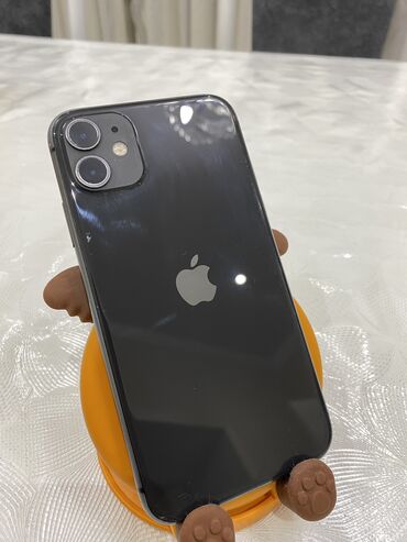 Apple iPhone: IPhone 11, Б/у, 128 ГБ, 81 %