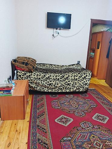 sumqayitda ev satisi: Ev satılır Xırdalan 119-un sonundan 200 metr aralıda 1 otaqlı 7 daş — 3
