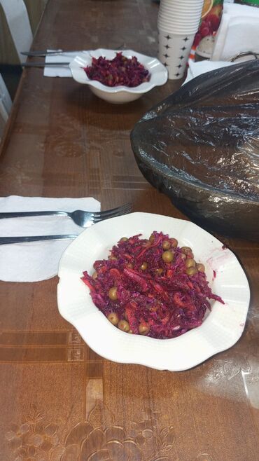 Aşpazlar: Salam Asbaz işi xatariram yanlız basdan deyim kafe ve restoranlar — 3