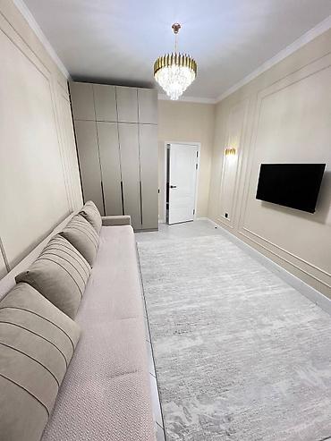 Продажа квартир: 1 комната, 43 м², Элитка, 2 этаж, Дизайнерский ремонт — 1