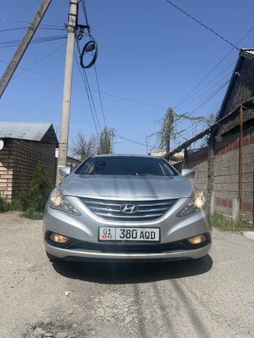 Продажа авто: Hyundai Sonata: 2012 г., 2 л, Типтроник, Газ, Седан