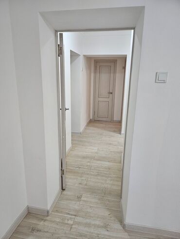 лазурный квартира: 2 комнаты, 43 м², Индивидуалка, 1 этаж, Евроремонт