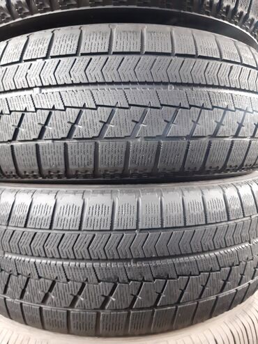 Шины: Шины 215 / 60 / R 17, Зима, Б/у, Пара, Япония, Bridgestone