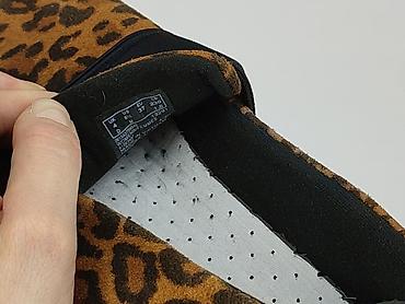 borelli buty: Clarks, Sneakersy damskie, rozmiar 37 — 6