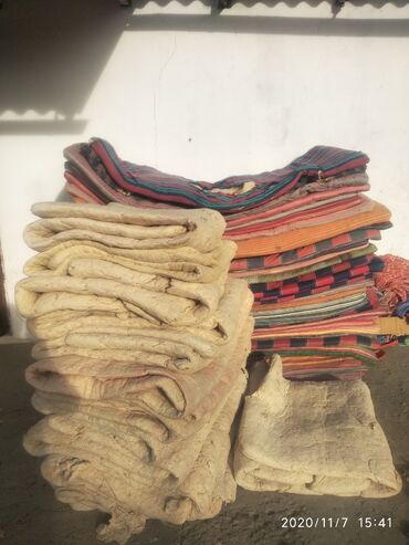 скупка нерабочих: Скупаю старые ватные матрасы одеяло пуховые подушки