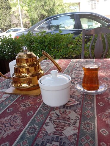 Швейное дело: Официант требуется, Паб, 2 раза в месяц оплата, 18-29 лет, До 1 года опыта