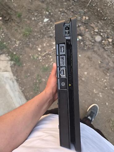 хвох сериес с: PlayStation 4 Slim oyun konsolu Poçtla yollaya bilərəm isdənilən — 3