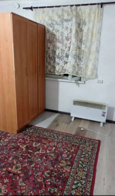 Долгосрочная аренда квартир: 1 комната, Агентство недвижимости, Без подселения, С мебелью частично