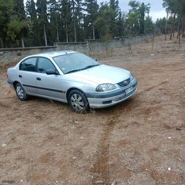 Toyota: Toyota Avensis: 1.6 l. | 2001 έ. Λιμουζίνα — 3