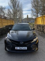 Toyota: Toyota Camry: 2018 г., 2.5 л, Вариатор, Гибрид, Седан — 2