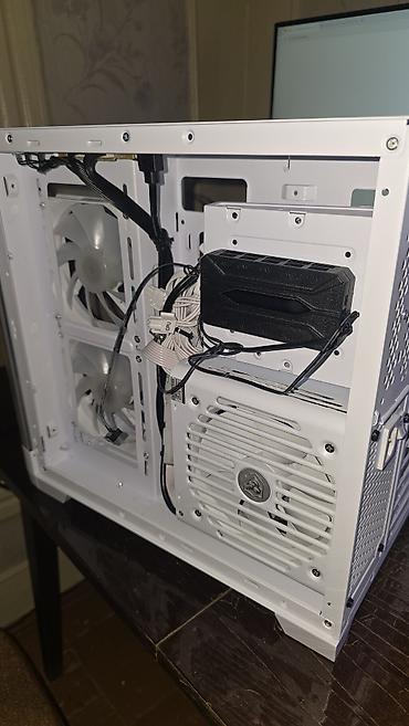 i7 4790k prosessor: Ağ rəngli Micro-ATX kompüter korpusu, mesh tipli ön panellə təchiz — 6