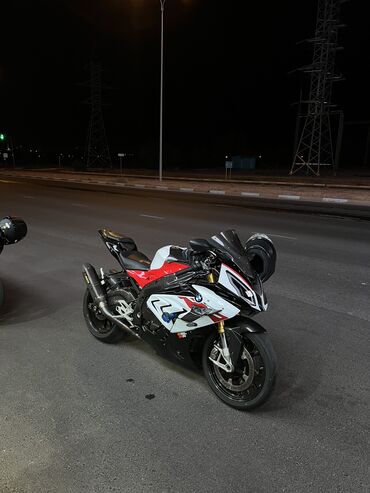 мотоцикл в рассрочку: Спортбайк BMW, 1000 куб. см, Бензин, Чоңдор үчүн, Колдонулган
