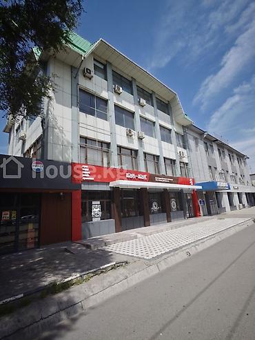 компютерный клуб: Аренда офисов, 200 м², В бизнес центре, 1 линия — 1