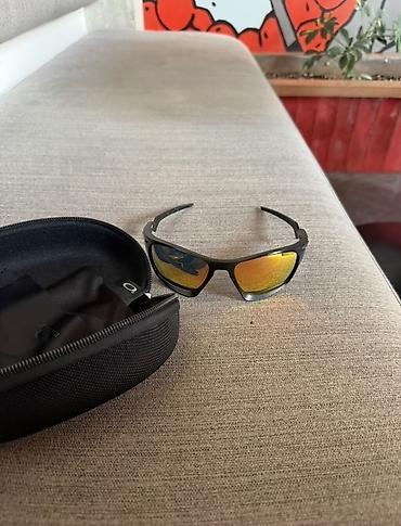 oakley: Oakley Idman eynekleri - Marka üslubu: idman/performans tipli, qalın — 1