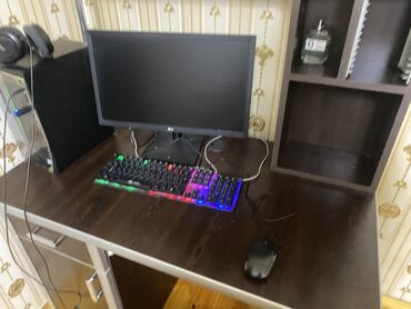 stolustu komputer satışı: Masa manitor qariwig satilir Lg monitor 75hz Butun detallar şəkildə