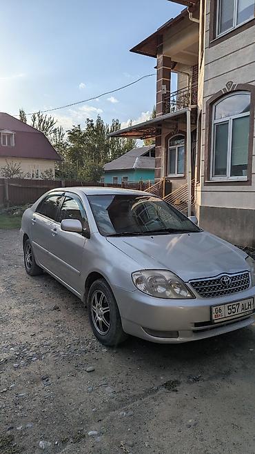 Toyota: Toyota Corolla: 2002 г., 1.6 л, Кол менен иштөөчү, Бензин, Седан — 3