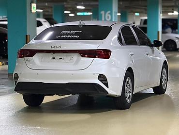 равно 3: Kia K3: 2022 г., 1.6 л, Вариатор, Бензин, Седан — 3