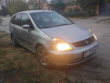 srv 3: Honda Stream: 2001 г., 2 л, Механика, Бензин, Минивэн — 4