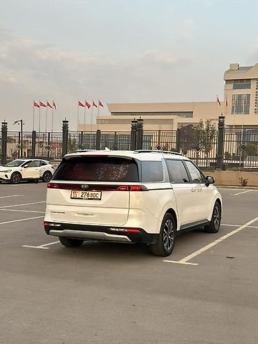 carnival: Kia Carnival: 2020 г., 2.2 л, Автомат, Дизель, Минивэн — 5