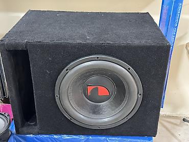 bose ses sistemi: 4000w 600 rms qoşa katuşka dama kimi sirkəliyir. Sony 350w uslitel — 1