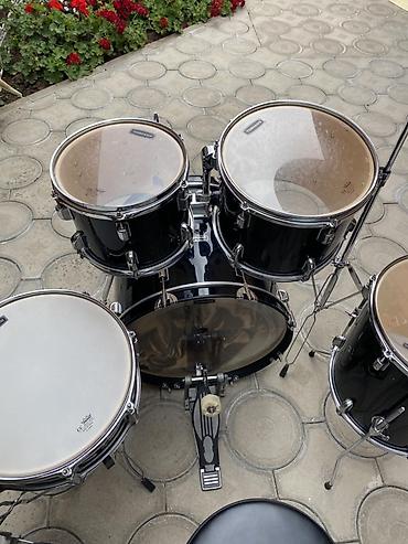 antiques: Mapex Tornado komplet bubnjeva – 5 delova sa činelama i hardverom - — 2