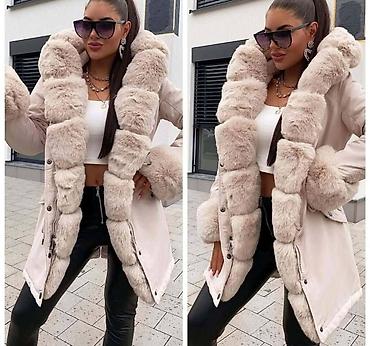 mona monton: Ženska zimska jakna sa krznom - Model: duža parka silueta - Boja — 1