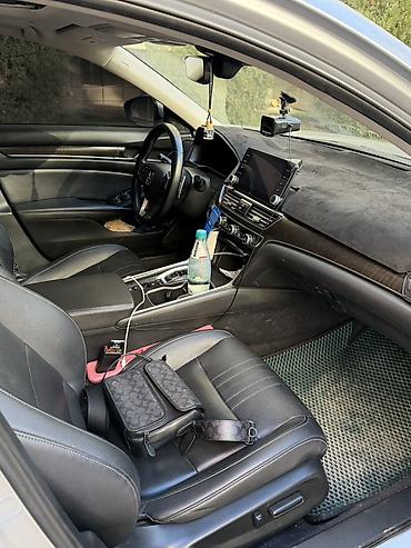 Honda: Honda Accord: 2019 г., Седан — 9