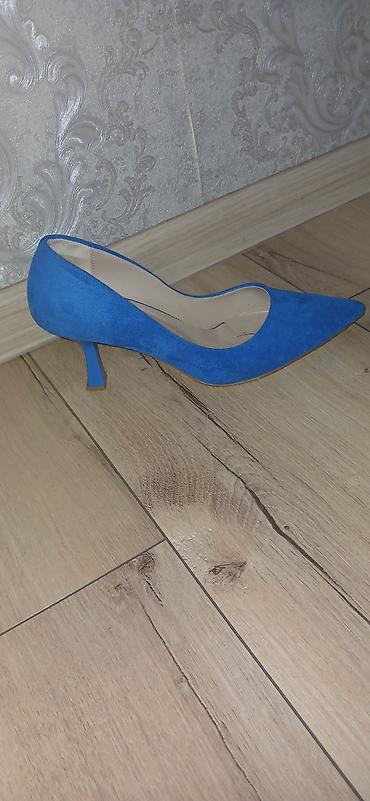 eqa shoes ecemi: Mavi rəngli klassik qadın tufsilər - Model: nazik burunlu, qısa — 2