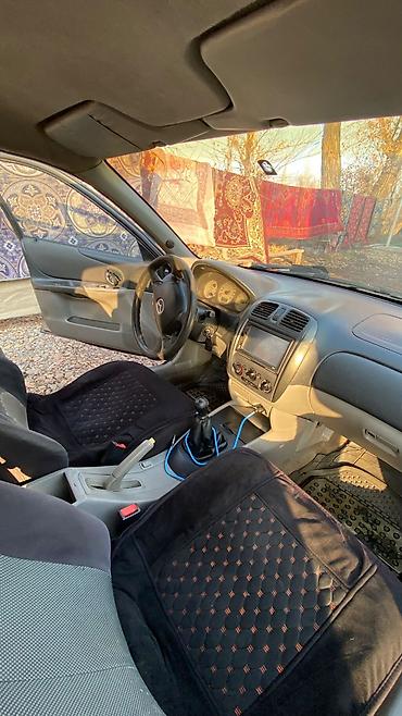 mazda: Mazda 323: 2003 г., 1.5 л, Механика, Бензин, Хэтчбэк — 4