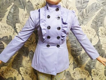 Другие товары для детей: Куртка - пиджак, драповый с подкладом Демисезонная. SELA. размер S at lalafo.kg — 10 Другие товары для детей: Куртка - пиджак, драповый с подкладом Демисезонная. SELA. размер S — 10