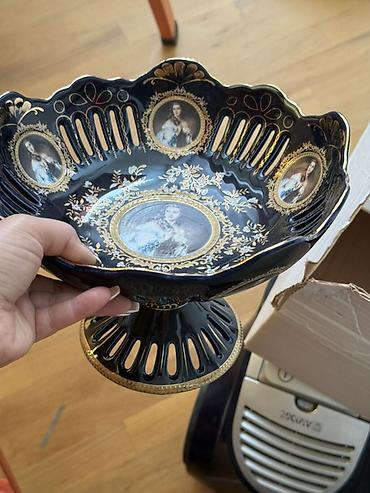 Qab-qacaq və mətbəx ləvazimatları: Porcelan ayaqlı meyvə/qənnadı qabı - Material: yüksək keyfiyyətli — 1
